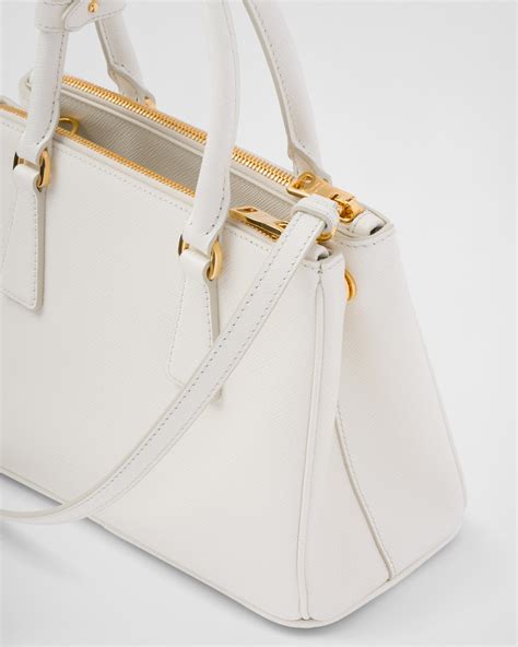 borsa bianca prada|Mini Borsa In Saffiano Bianco .